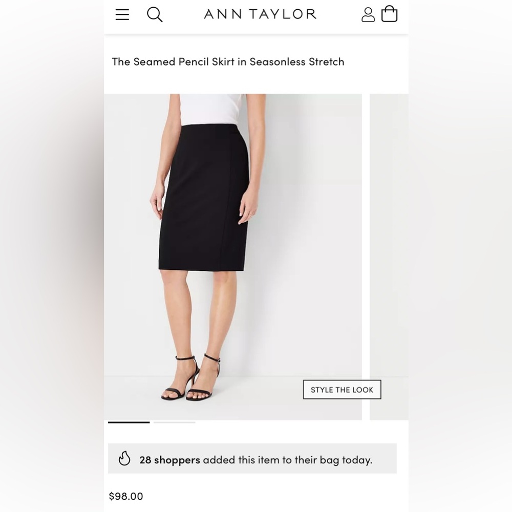 NWOT Ann Taylor Pencil skirt 4P Navy perfect condition